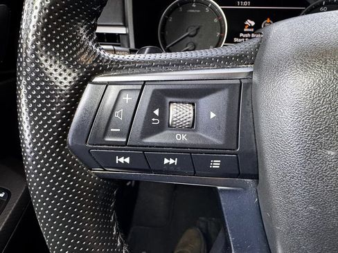 Used 2024 Mitsubishi Outlander SE AWD/4WD image 23
