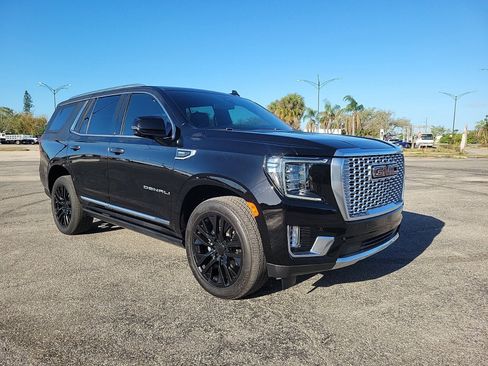 Used 2022 GMC Yukon Denali image 1