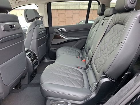 New 2026 BMW X7 xDrive40i AWD/4WD image 5