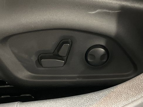 Used 2024 Jeep Compass Trailhawk w/ Trailhawk Elite Group image 11