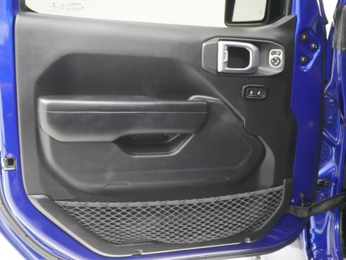 Used 2019 Jeep Wrangler Unlimited Sport S image 14