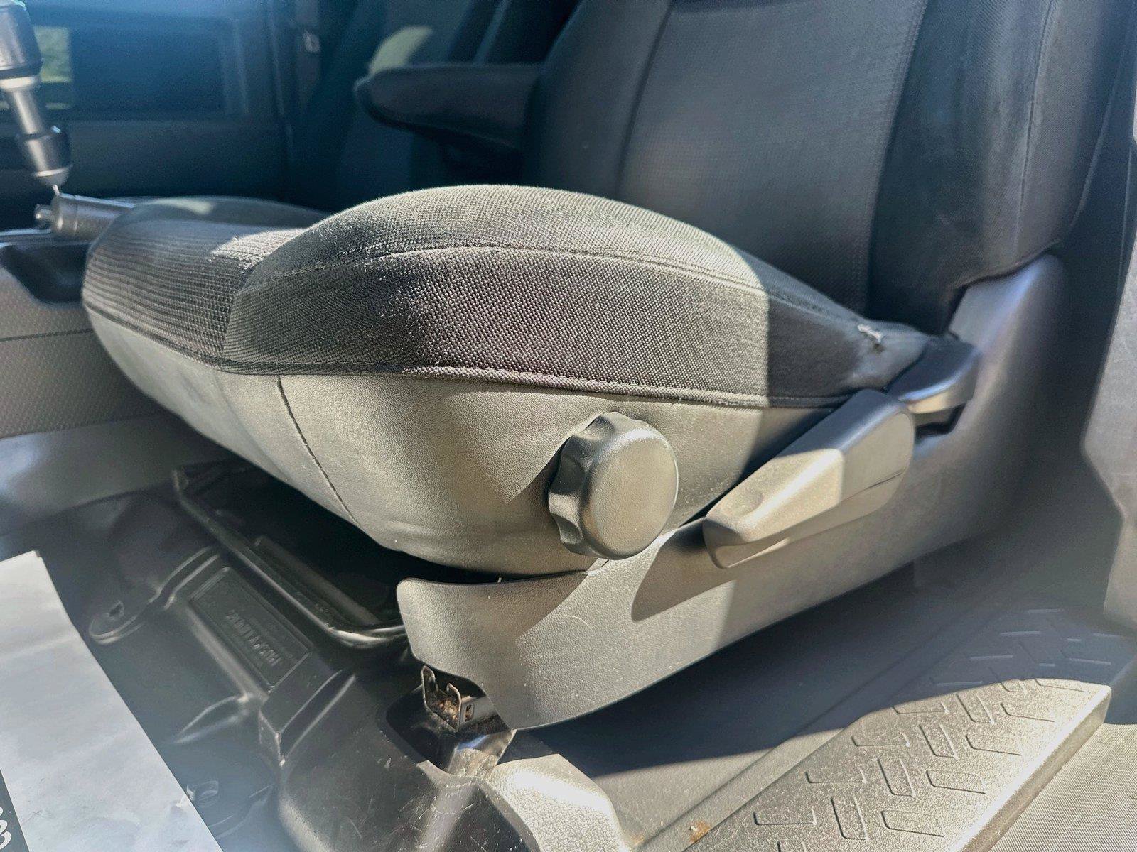 Used 2012 Toyota FJ Cruiser 4WD w/ Upgrade Pkg image 19