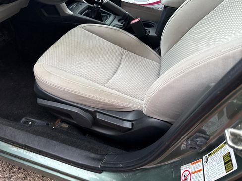 Used 2017 Subaru Forester 2.5i image 14