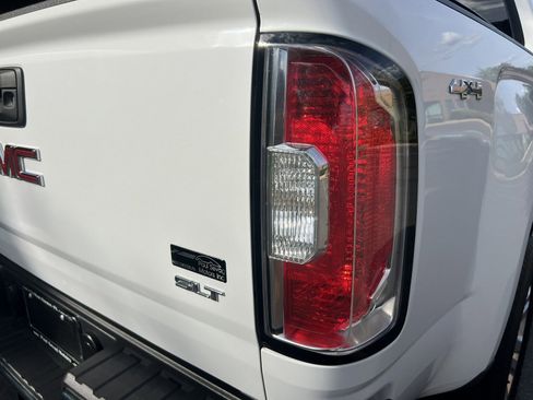 Used 2016 GMC Canyon SLT AWD/4WD image 38