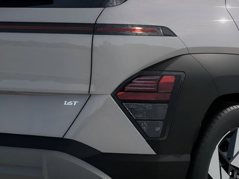 Used 2026 Hyundai Kona SEL Sport FWD image 10