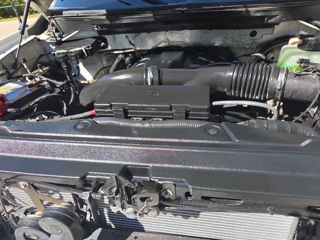 Used 2013 Ford F150 Lariat w/ Luxury Equipment Group RWD image 10