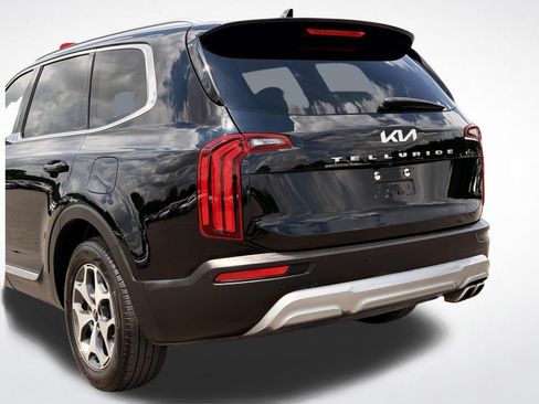 Used 2022 Kia Telluride EX FWD image 3
