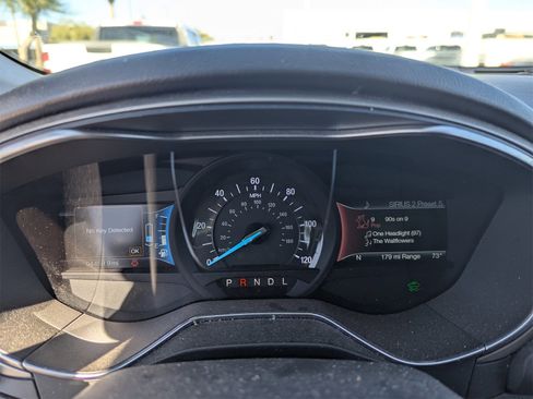 Used 2016 Ford Fusion Energi SE image 26