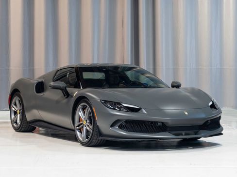 Used 2024 Ferrari 296 GTB RWD image 4