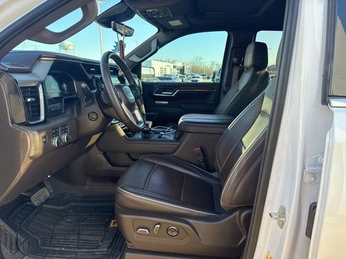 Used 2024 GMC Sierra 1500 Denali w/ Denali Reserve Package image 9