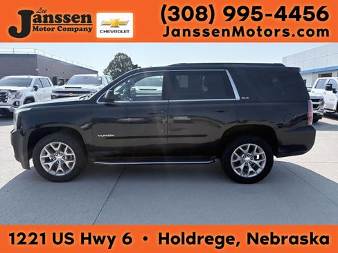 Used 2019 GMC Yukon SLE w/ SLE Value Package AWD/4WD image 1
