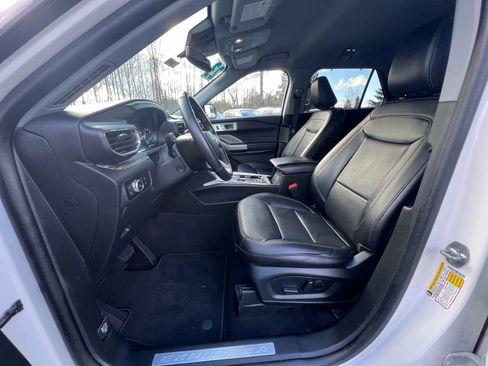 Used 2023 Ford Explorer Limited w/ Hybrid Equipment Group 310A image 10