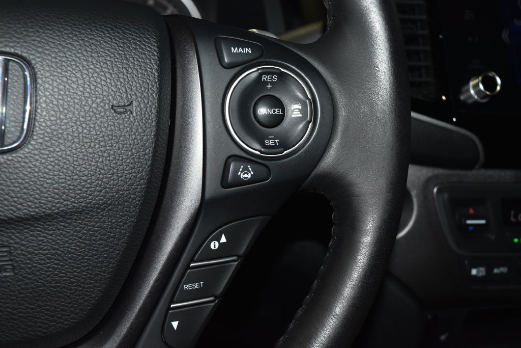 Used 2023 Honda Ridgeline RTL-E image 11