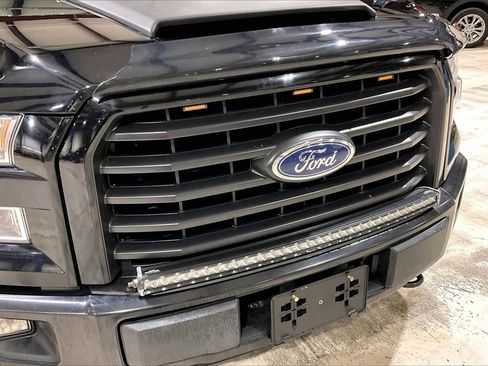 Used 2017 Ford F150 XLT w/ Equipment Group 302A Luxury image 29