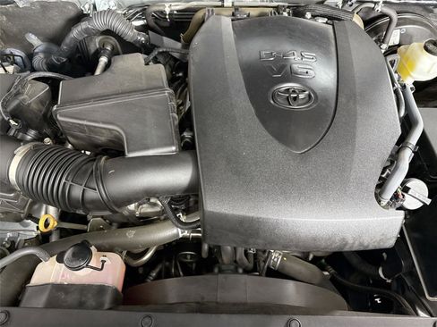 Certified 2023 Toyota Tacoma SR5 image 38