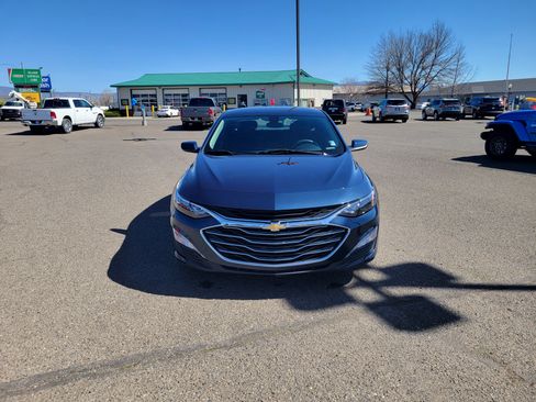 Used 2022 Chevrolet Malibu LT image 13