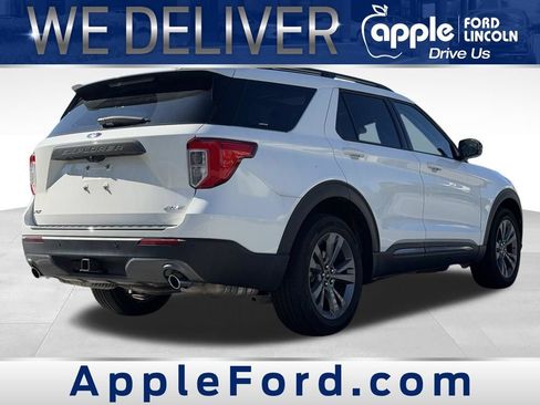 Used 2023 Ford Explorer XLT w/ Equipment Group 202A AWD/4WD image 9