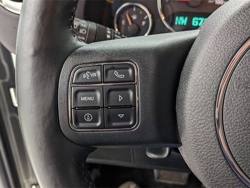 Used 2012 Jeep Wrangler Unlimited Sahara w/ Dual Top Group image 27