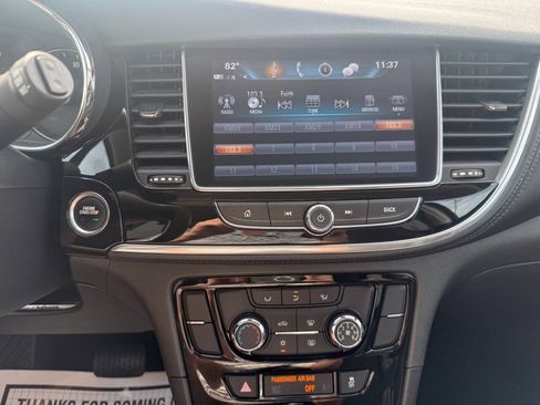 Used 2020 Buick Encore Preferred FWD image 16