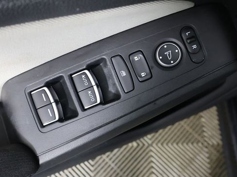 Used 2023 Honda Civic LX image 29