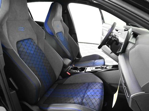 New 2026 Volkswagen Golf w/ Euro Style Package AWD/4WD image 11