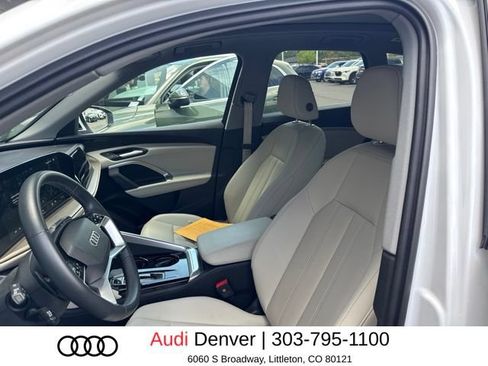 Used 2025 Audi Q5 Premium w/ 19" Wheel Package AWD/4WD image 13