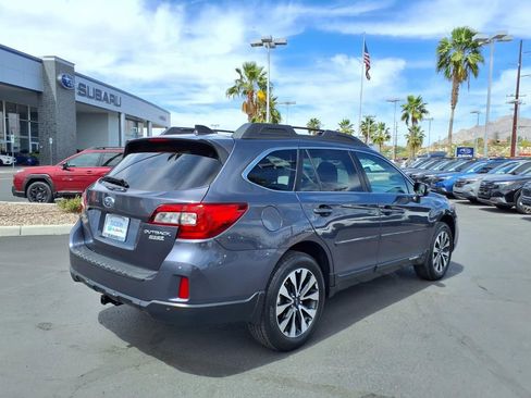 Used 2017 Subaru Outback 2.5i Limited image 10
