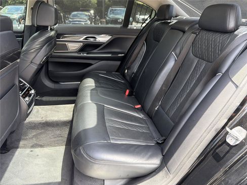 Used 2020 BMW 740i xDrive w/ Premium Package AWD/4WD image 22
