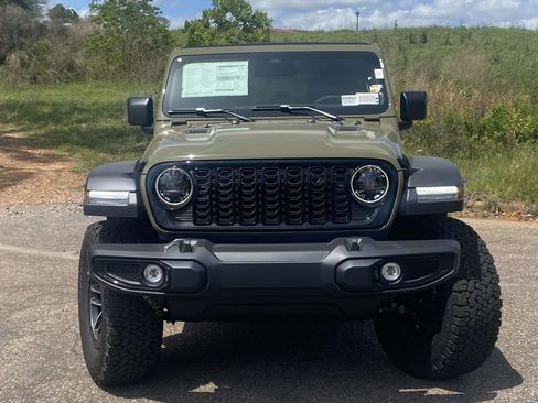 New 2026 Jeep Wrangler Unlimited Sport AWD/4WD image 32