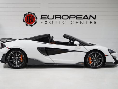 Used 2020 McLaren 600LT Spider RWD image 7