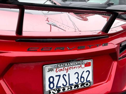 Used 2022 Chevrolet Corvette 2LT image 11