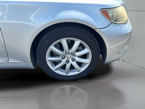 Used 2009 Lexus LS 460 RWD image 14