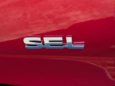 New 2026 Mitsubishi Outlander SEL FWD image 14