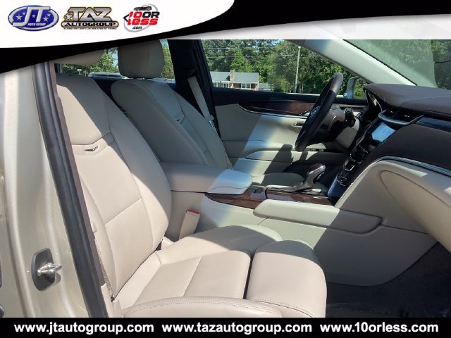 Used 2014 Cadillac XTS Luxury w/ Driver Awareness Package FWD image 12