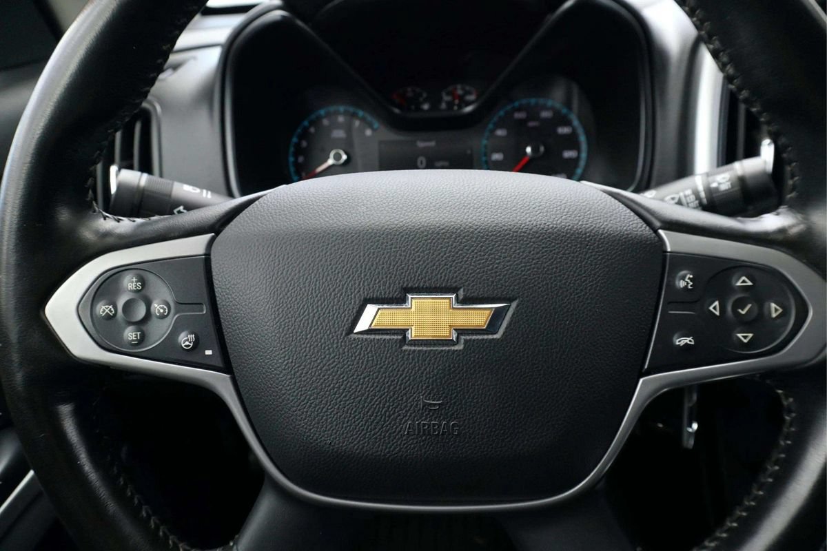 Used 2020 Chevrolet Colorado ZR2 w/ ZR2 Midnight Special Edition AWD/4WD image 26