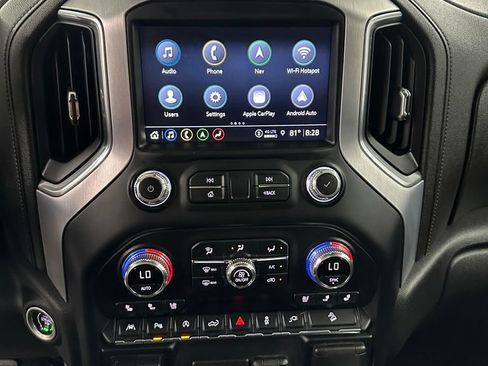 Used 2022 GMC Sierra 1500 SLT w/ SLT Premium Plus Package AWD/4WD image 20