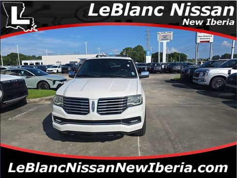 Used 2016 Lincoln Navigator L Reserve RWD image 1