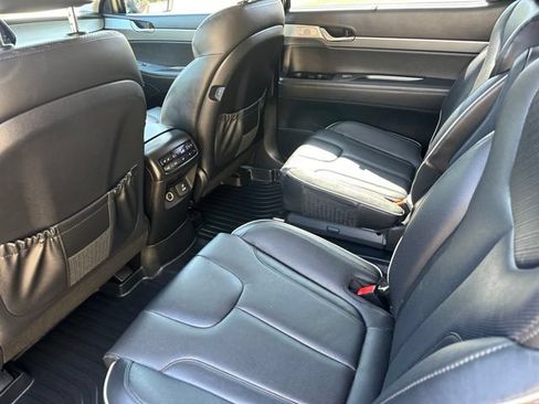 Used 2023 Hyundai Palisade SEL w/ Premium Package AWD/4WD image 17