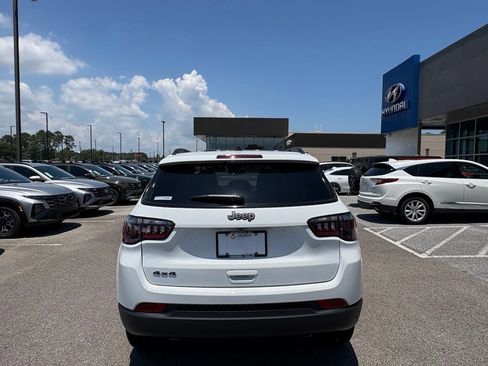 New 2026 Jeep Compass Latitude AWD/4WD image 4