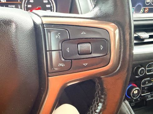 Used 2021 Chevrolet Tahoe High Country w/ Premium Package RWD image 17