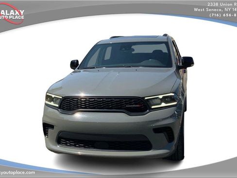 Used 2024 Dodge Durango GT AWD/4WD image 2