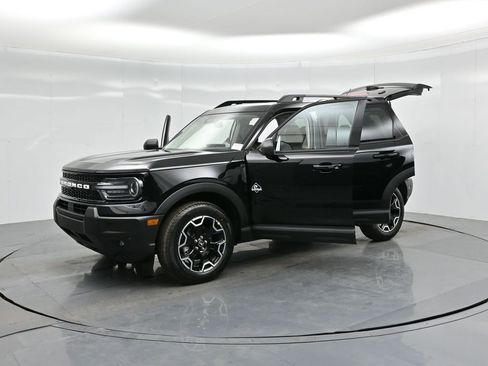 New 2025 Ford Bronco Sport Outer Banks w/ Outer Banks Tech Package+ image 33