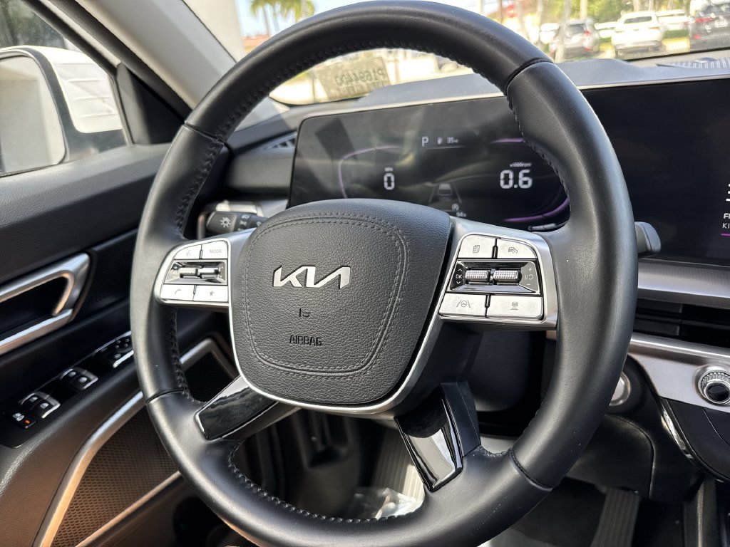 Used 2024 Kia Telluride S FWD image 53