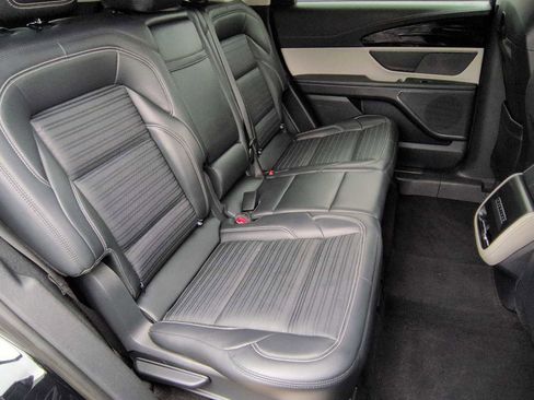 Used 2024 Lincoln Nautilus Reserve image 20