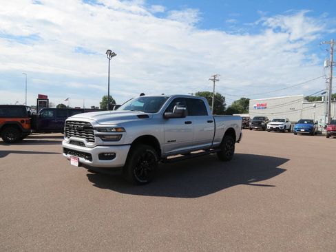 Used 2026 RAM 2500 Big Horn AWD/4WD image 27
