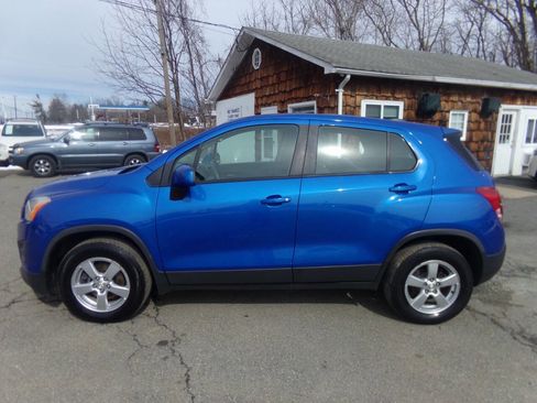 Used 2015 Chevrolet Trax LS image 9