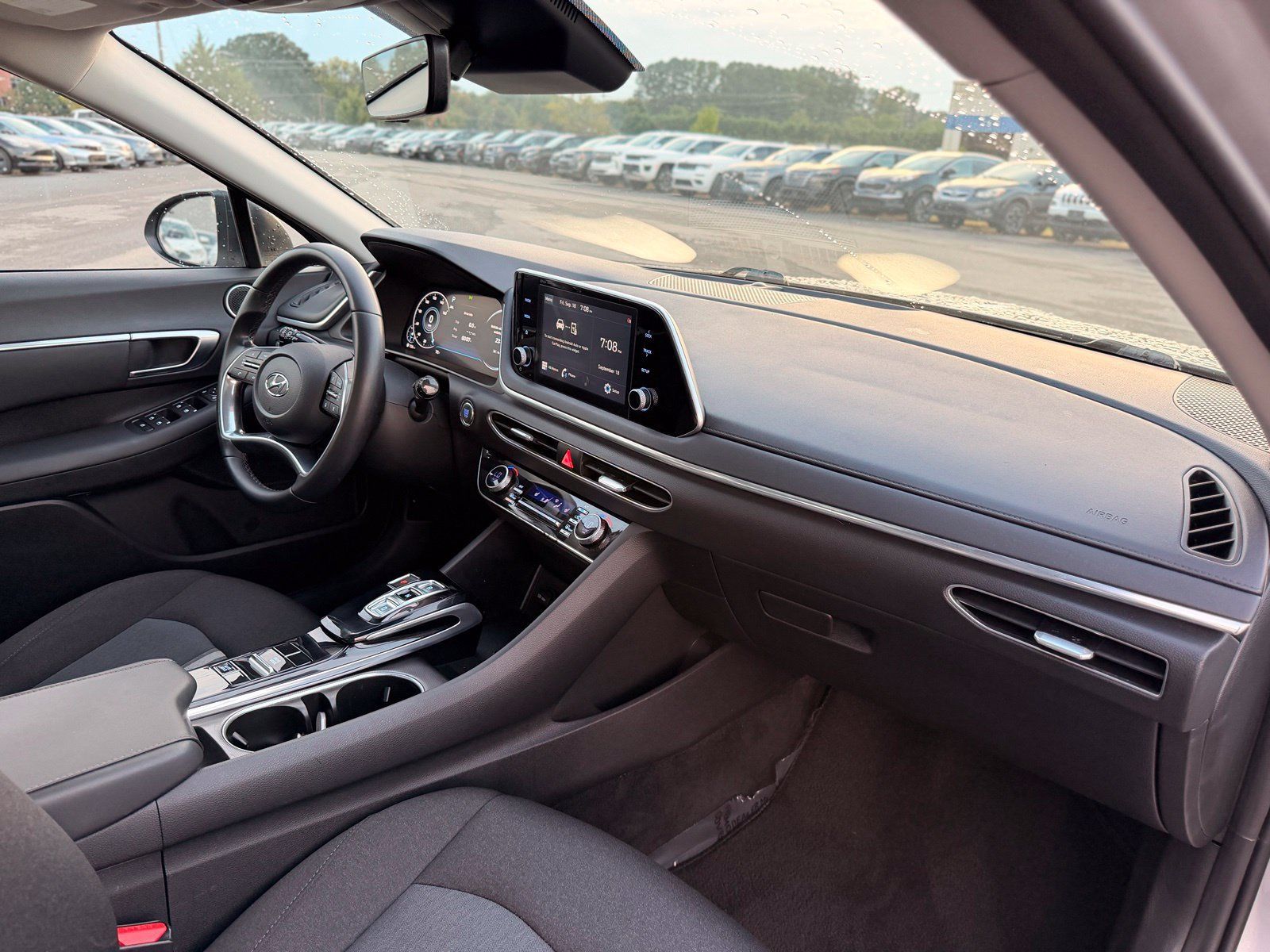Used 2021 Hyundai Sonata SEL w/ Convenience Package FWD image 25