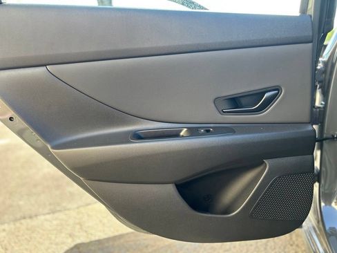 Used 2026 Hyundai Elantra Sport FWD image 21