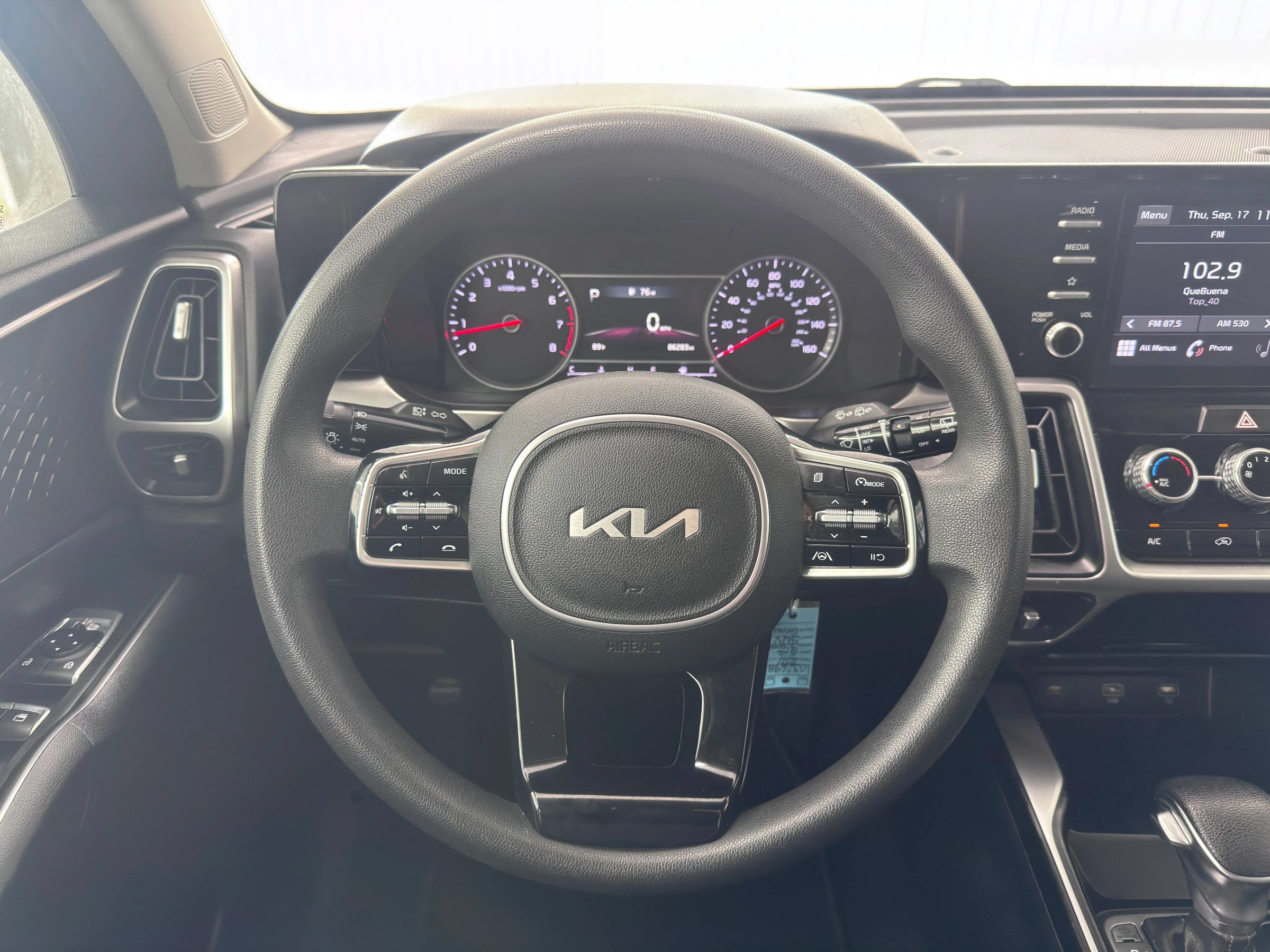 Used 2021 Kia Sorento LX FWD image 20
