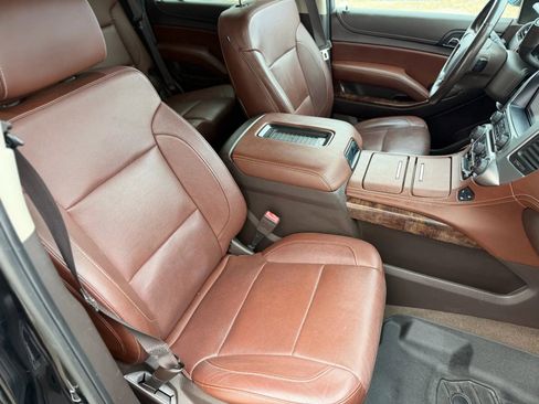 Used 2016 Chevrolet Tahoe LTZ AWD/4WD image 16